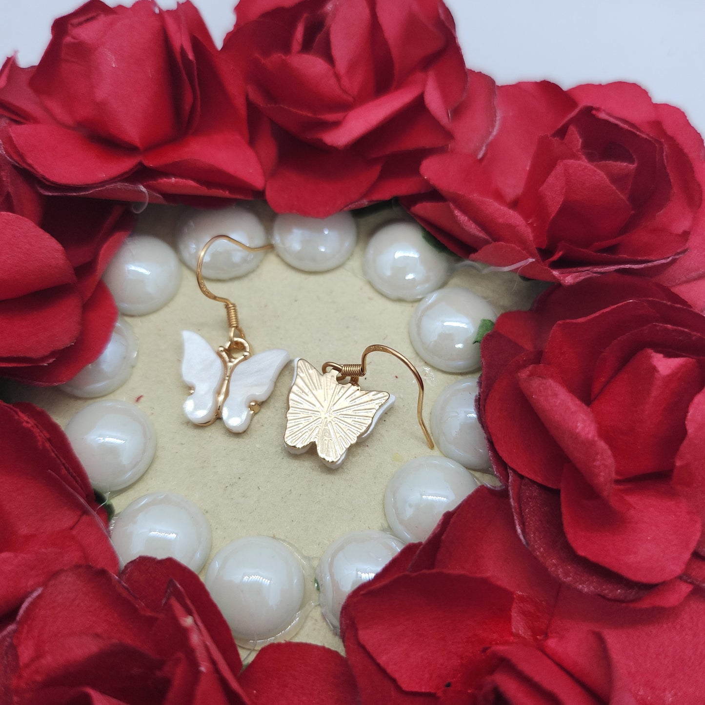 Boucles d’oreilles papillons blanc