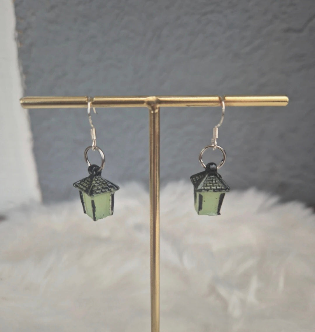 Boucles d’oreilles lanterne verte 💚✨ #Boucles #Lanterne #Vert