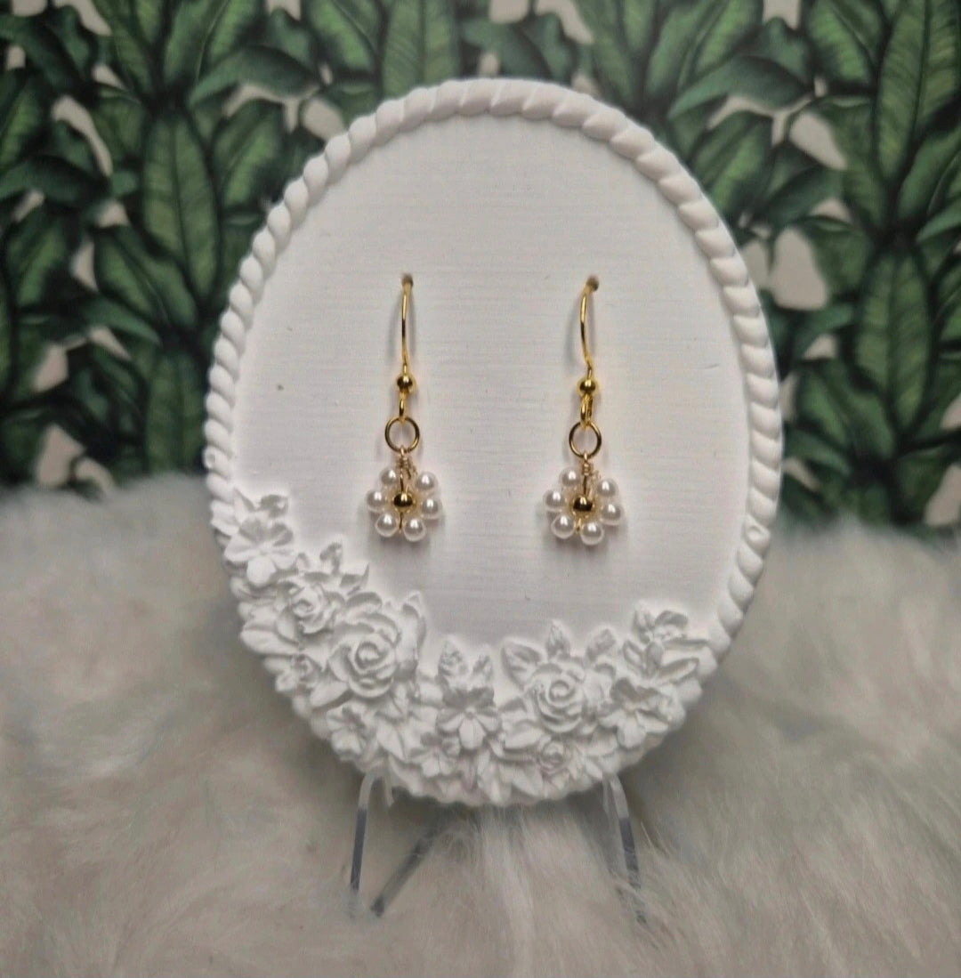 Boucles d’oreilles fleurs en perles 🌸✨ #Bijoux #Perles #Fleurs