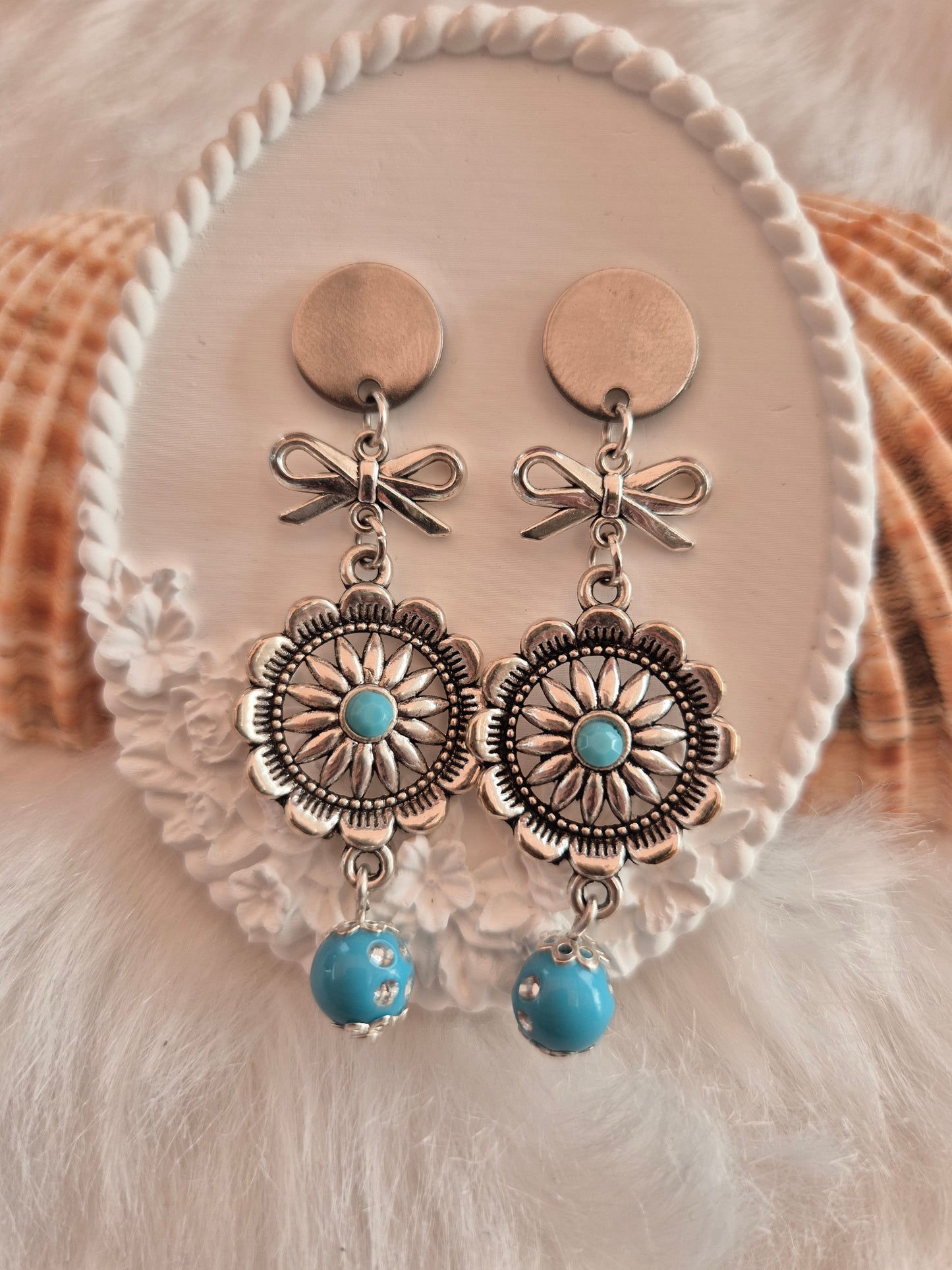 Boucles d'oreilles argenté et turquoise ✨💙 #Bijoux #Argent #Turquoise #Mode
