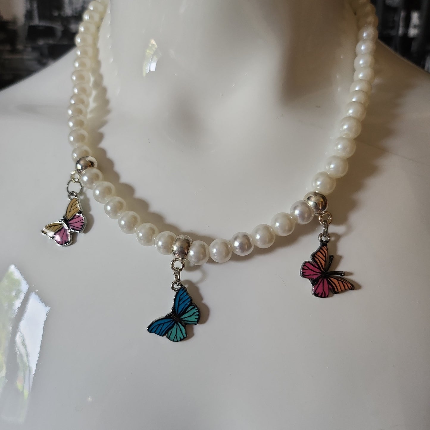 Collier papillons