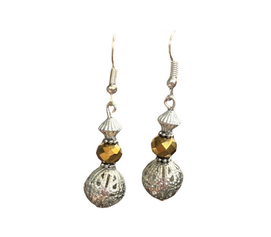 Boucles d'oreilles argentées et dorées