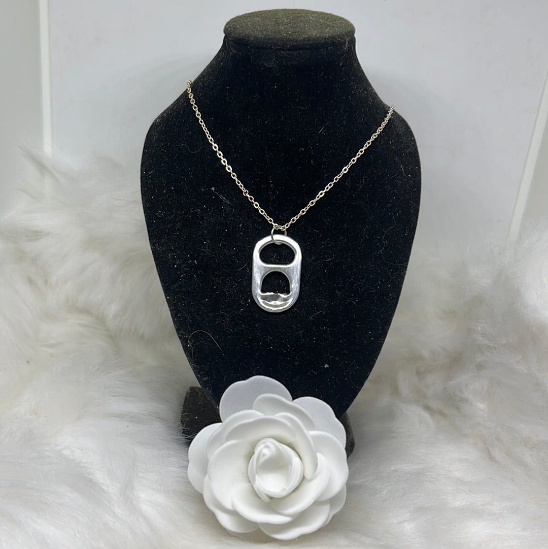 Collier capsule