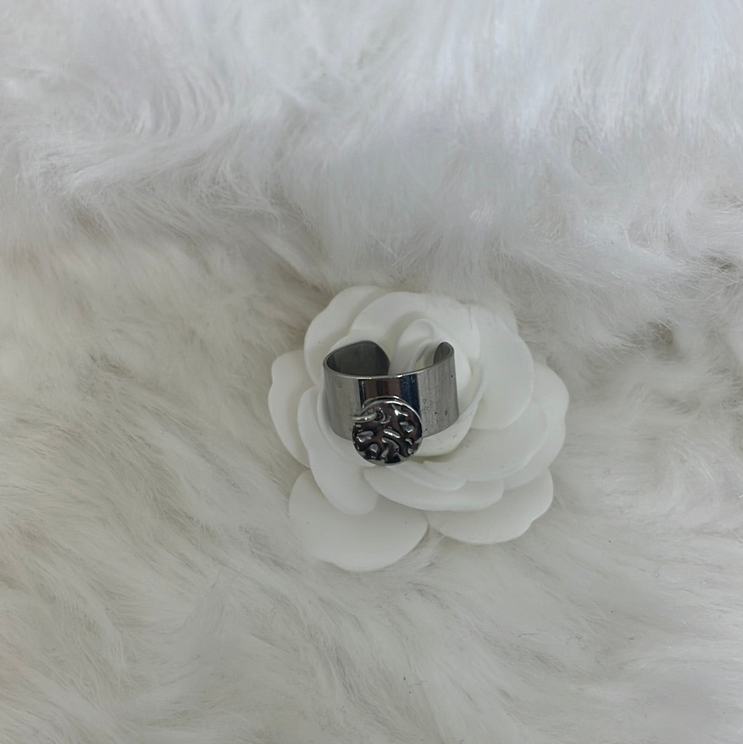 Bague martelée