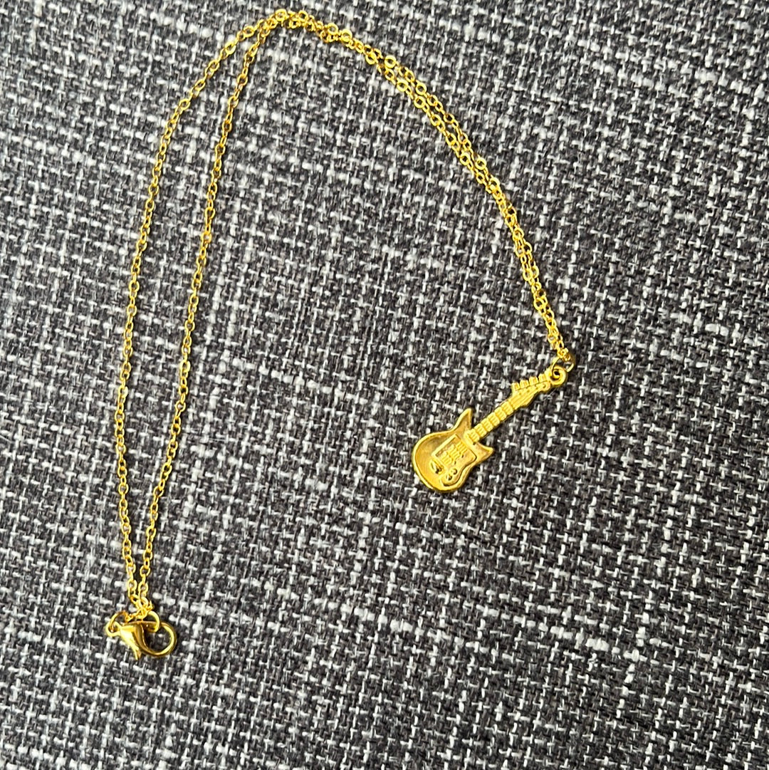 Collier guitare
