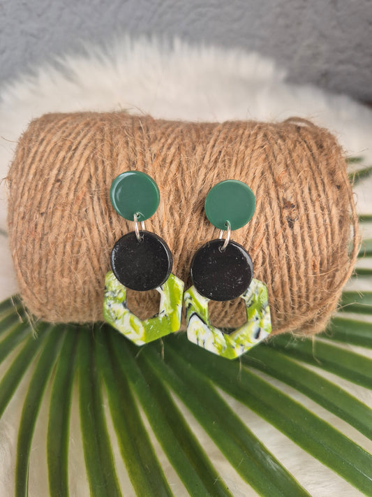 Boucles en pâte polymère vert et noir 💚🖤 #Bijoux #Création #Polymère