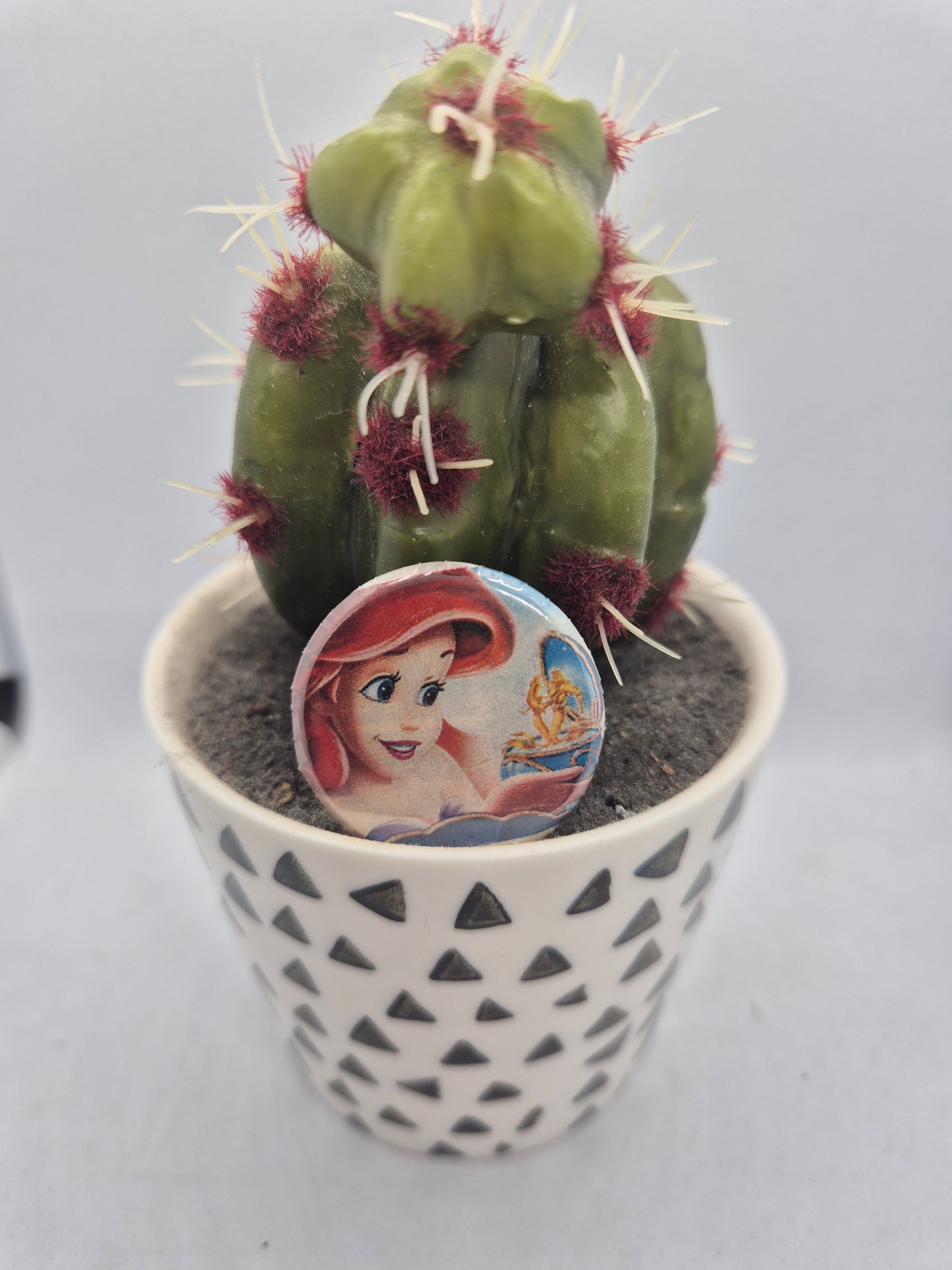 Badge broche personnalités au choix